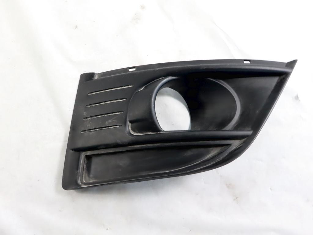 9680403877 MASCHERINA FENDINEBBIA PARAURTI ANTERIORE LATO DESTRO CITROEN C4 PICASSO 1.6 80KW 5M D 5P (2007) RICAMBIO NUOVO