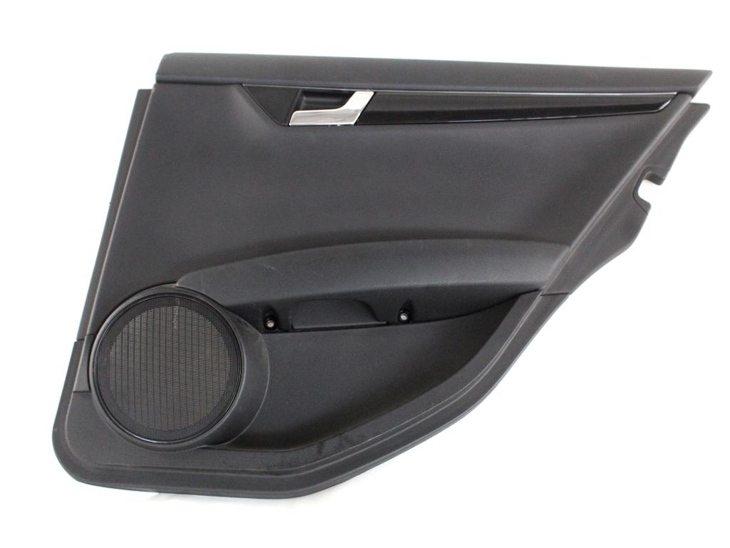 A20473027629D88 PANNELLO INTERNO PORTA POSTERIORE DESTRA CON RIVESTIMENTO IN PELLE MERCEDES CLASSE C 200 W204 2.2 D 100KW AUT 5P (2011) RICAMBIO USATO