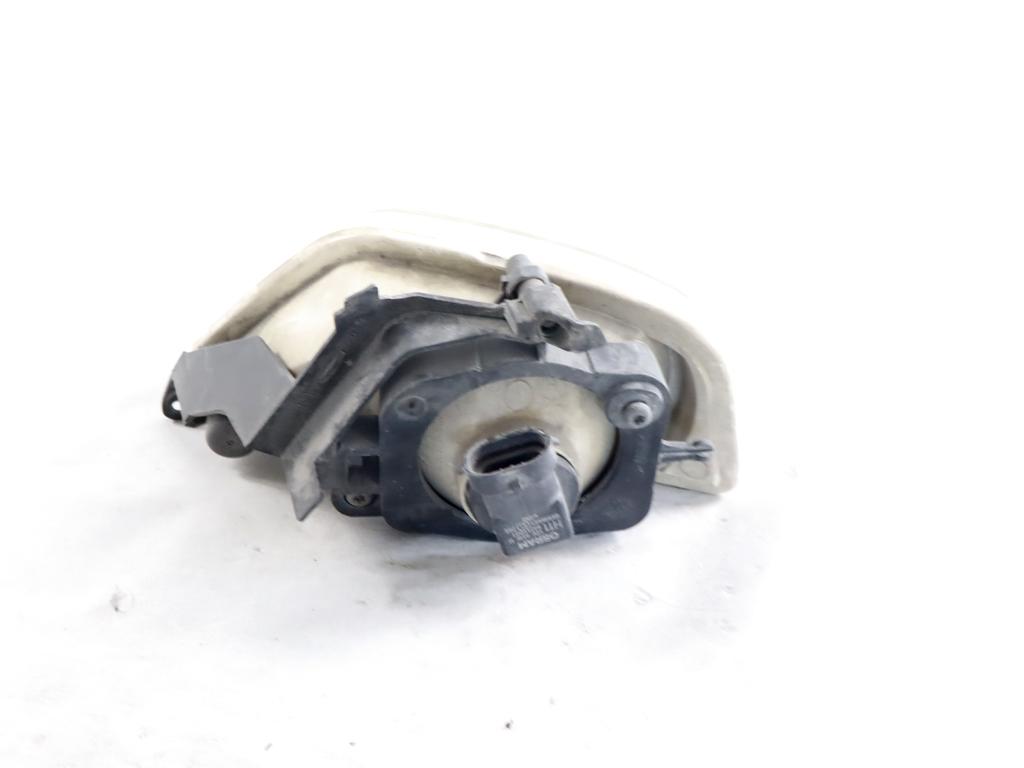 2M51-15201-AH FARO FANALE PROIETTORE FENDINEBBIA ANTERIORE SINISTRO FORD FOCUS 1.8 D 66KW 5M 5P (2001) RICAMBIO NUOVO