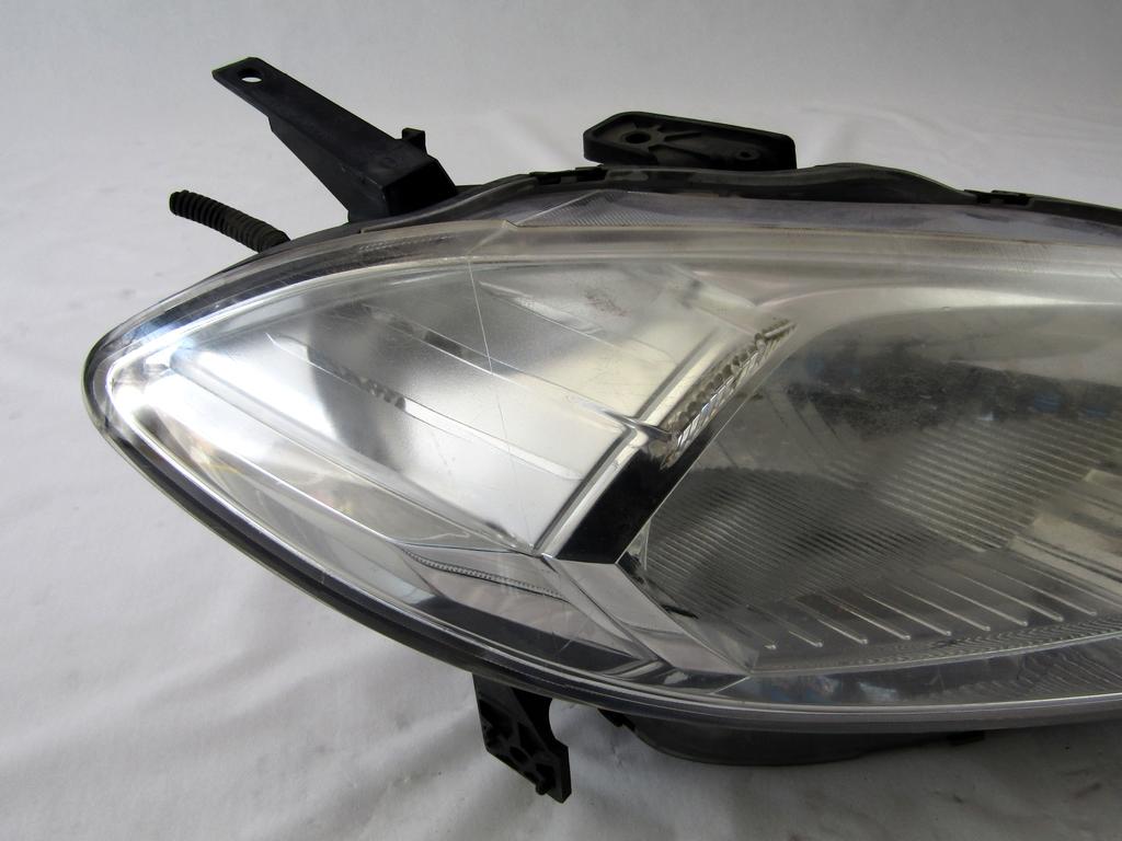 33101SJDG51 FARO FANALE ANTERIORE DESTRO HONDA FR-V 2.2 D 103KW 6M 5P (2006) RICAMBIO USATO