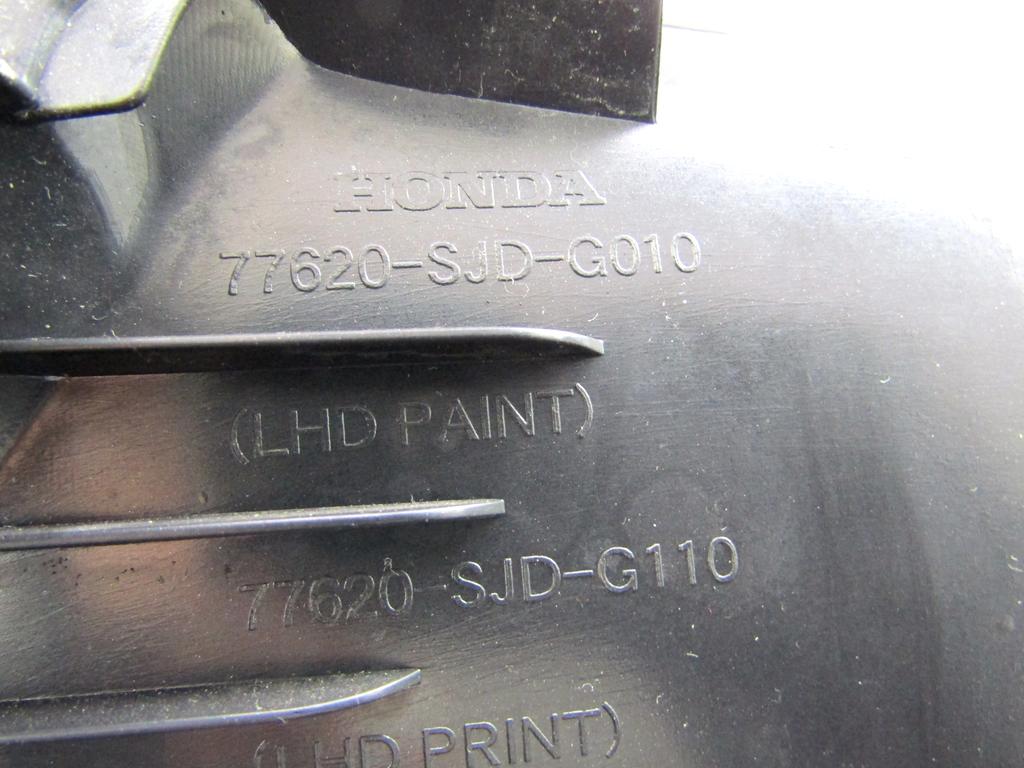 77620-SJD-G010 RIVESTIMENTO MASCHERINA CENTRALE CRUSCOTTO HONDA FR-V 2.2 D 103KW 6M 5P (2006) RICAMBIO USATO