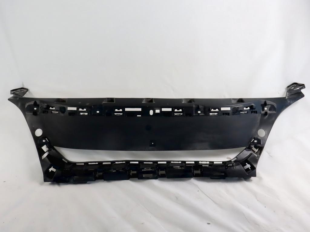 9814278877 SUPPORTO GRIGLIA PARAURTI ANTERIORE PEUGEOT 3008 2.0 D 110KW AUT 5P (2016) RICAMBIO USATO