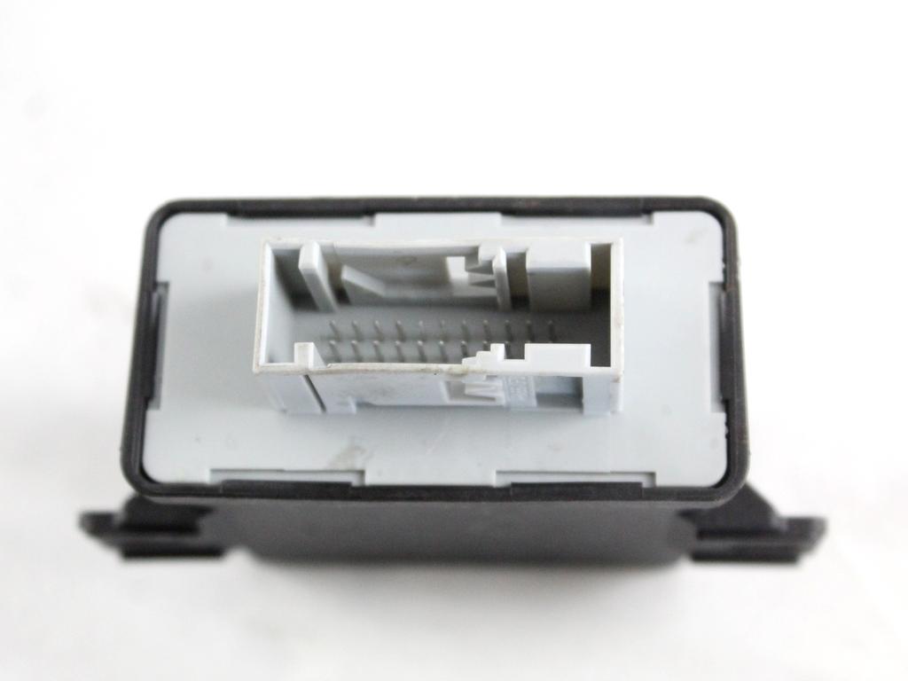 8P0907357H CENTRALINA FARO XENON AUDI A6 C6 SW 3.0 D 4X4 171KW AUT 5P (2008) RICAMBIO USATO