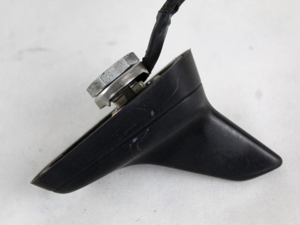 4F9035503H PINNA ANTENNA TETTO SISTEMA DI NAVIGAZIONE SATELLITARE AUDI A6 C6 SW 3.0 D 4X4 171KW AUT 5P (2008) RICAMBIO USATO