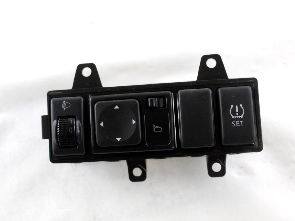 COMANDO REGOLAZIONE ALTEZZA LUCI E FARI NISSAN MICRA 1.2 B 59KW 5M 5P (2015) RICAMBIO USATO 