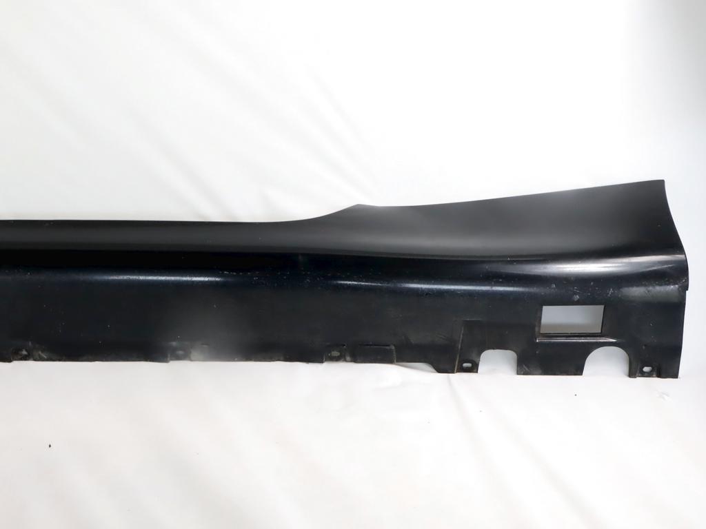 8J0853855D MINIGONNA RIVESTIMENTO SOTTOPORTA LATO SINISTRO AUDI TT 2.0 147KW 2P B 6M (2009) RICAMBIO USATO 