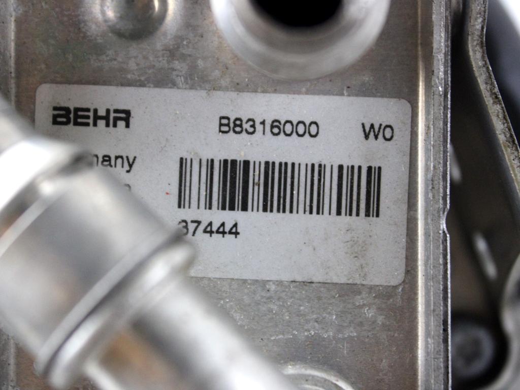 11427508966 RADIATORE SUPPORTO FILTRO OLIO BMW SERIE 3 E90 R 318 I  2.0 B 105KW AUT 4P (2008) RICAMBIO USATO