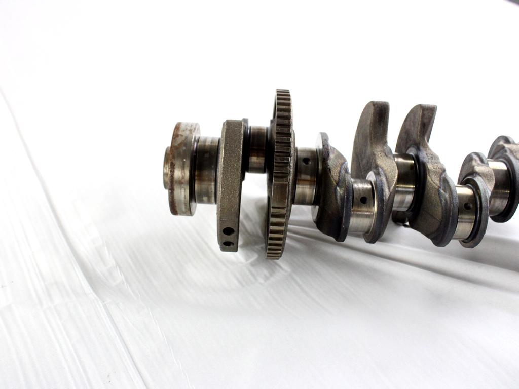 11210390923 ALBERO MOTORE BMW SERIE 3 E90 R 318 I  2.0 B 105KW AUT 4P (2008) RICAMBIO USATO