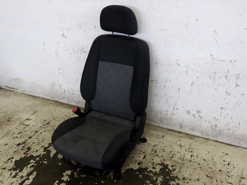 8810007020 SEDILE ANTERIORE SINISTRO GUIDATORE KIA PICANTO 1.1 B 47KW 5M 5P (2004) RICAMBIO USATO