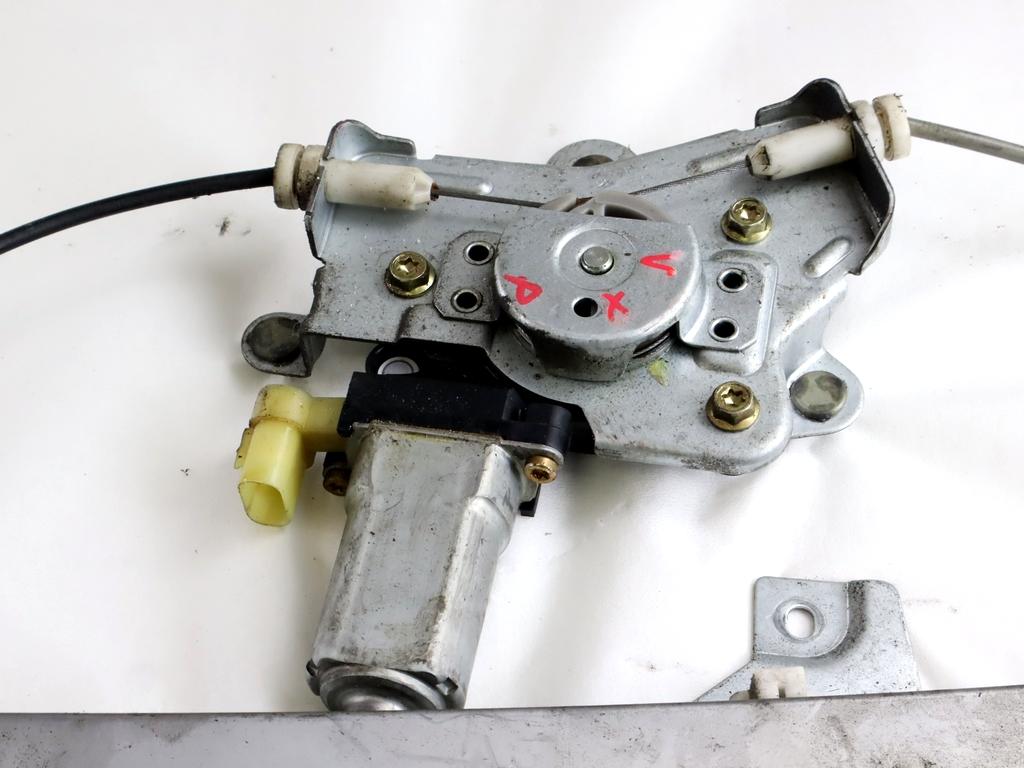 82401-07010 MOTORINO MECCANISMO ALZA-VETRO ALZA-CRISTALLO PORTA ANTERIORE SINISTRA KIA PICANTO 1.1 B 47KW 5M 5P (2004) RICAMBIO USATO 9881007100