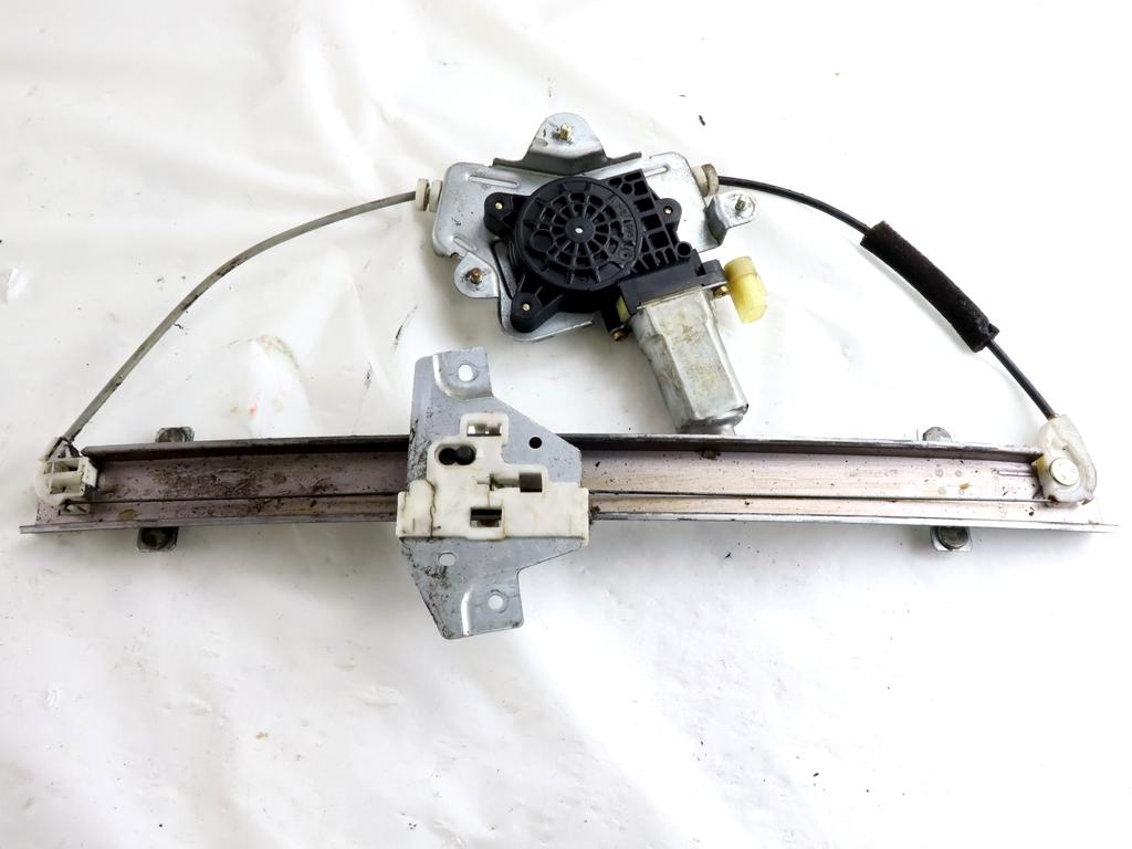 82401-07010 MOTORINO MECCANISMO ALZA-VETRO ALZA-CRISTALLO PORTA ANTERIORE SINISTRA KIA PICANTO 1.1 B 47KW 5M 5P (2004) RICAMBIO USATO 9881007100