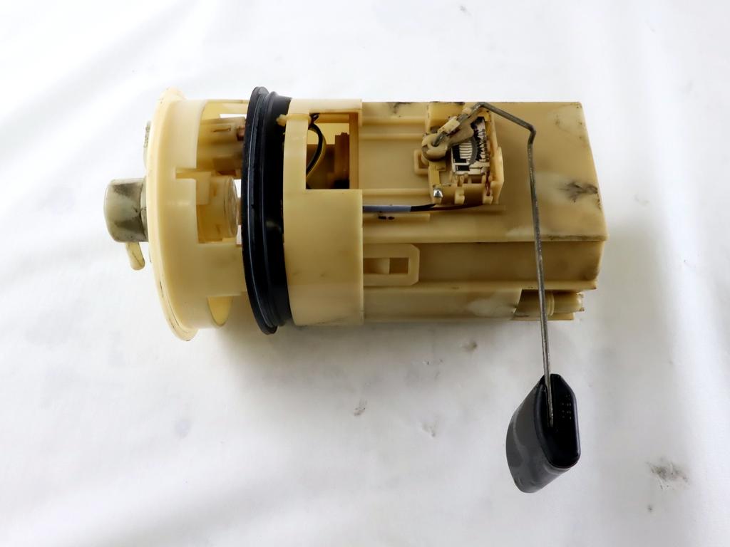 31110-07000 POMPA CARBURANTE E GALLEGGIANTE KIA PICANTO 1.1 B 47KW 5M 5P (2004) RICAMBIO USATO