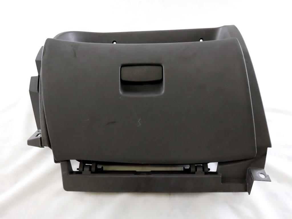 8451007200NL CASSETTO PORTAOGGETTI CRUSCOTTO LATO DESTRO KIA PICANTO 1.1 B 47KW 5M 5P (2004) RICAMBIO USATO 8451707000NL