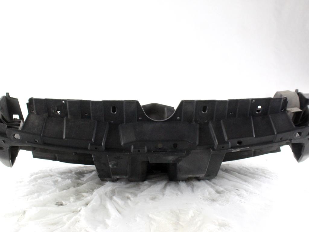 9805243277 SUPPORTO SUPERIORE PARAURTI ANTERIORE PEUGEOT 3008 1.6 D 84KW 6M 5P (2013) RICAMBIO USATO