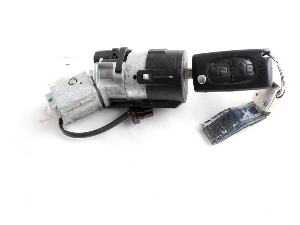 4162XT KIT BLOCCHETTI ACCENSIONE APERTURA CON CHIAVE PEUGEOT 3008 1.6 D 84KW 6M 5P (2013) RICAMBIO USATO 6160C1