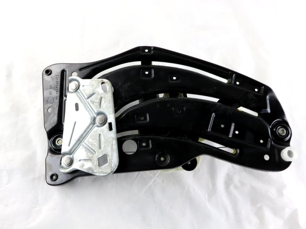 3W8839397C MOTORINO MECCANISMO ALZA-VETRO ALZA-CRISTALLO PARAFANGO POSTERIORE SINISTRO BENTLEY CONTINENTAL GT 4.0 B 388KW AUT 2P (2016) RICAMBIO USATO 3W8959703F