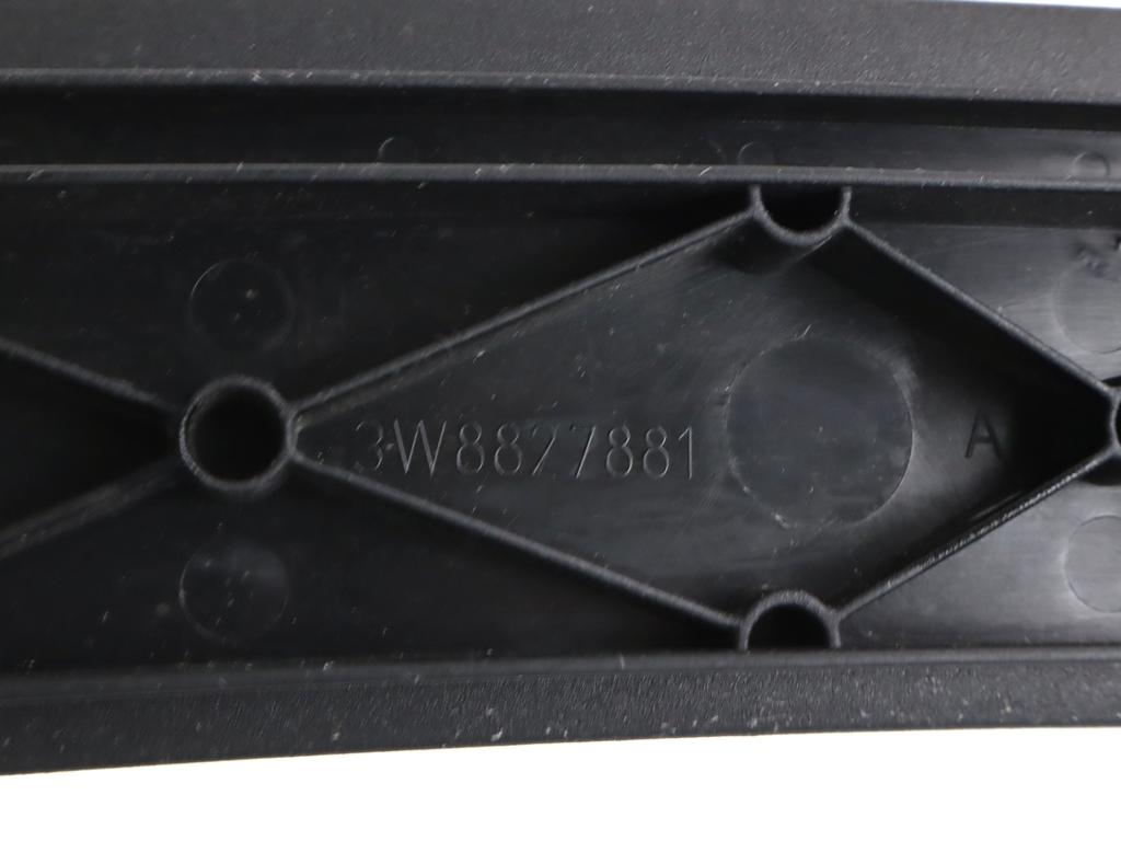 3W3807648 MASCHERINA GRIGLIA PARAURTI ANTERIORE LATO SINISTRO BENTLEY CONTINENTAL GT 4.0 B 388KW AUT 2P (2016) RICAMBIO USATO SUPPORTO DANNEGGIATO