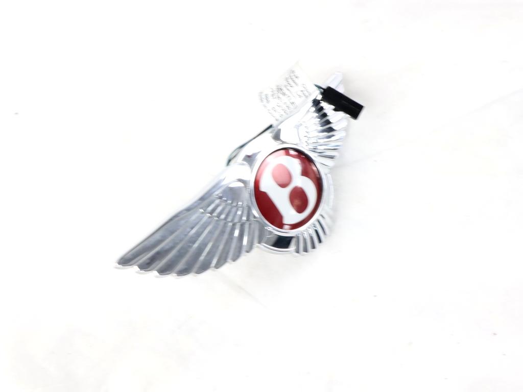 3W8853689F STEMMA FREGIO LOGO EMBLEMA PARAURTI ANTERIORE BENTLEY CONTINENTAL GT 4.0 B 388KW AUT 2P (2016) RICAMBIO USATO 4W0853630D