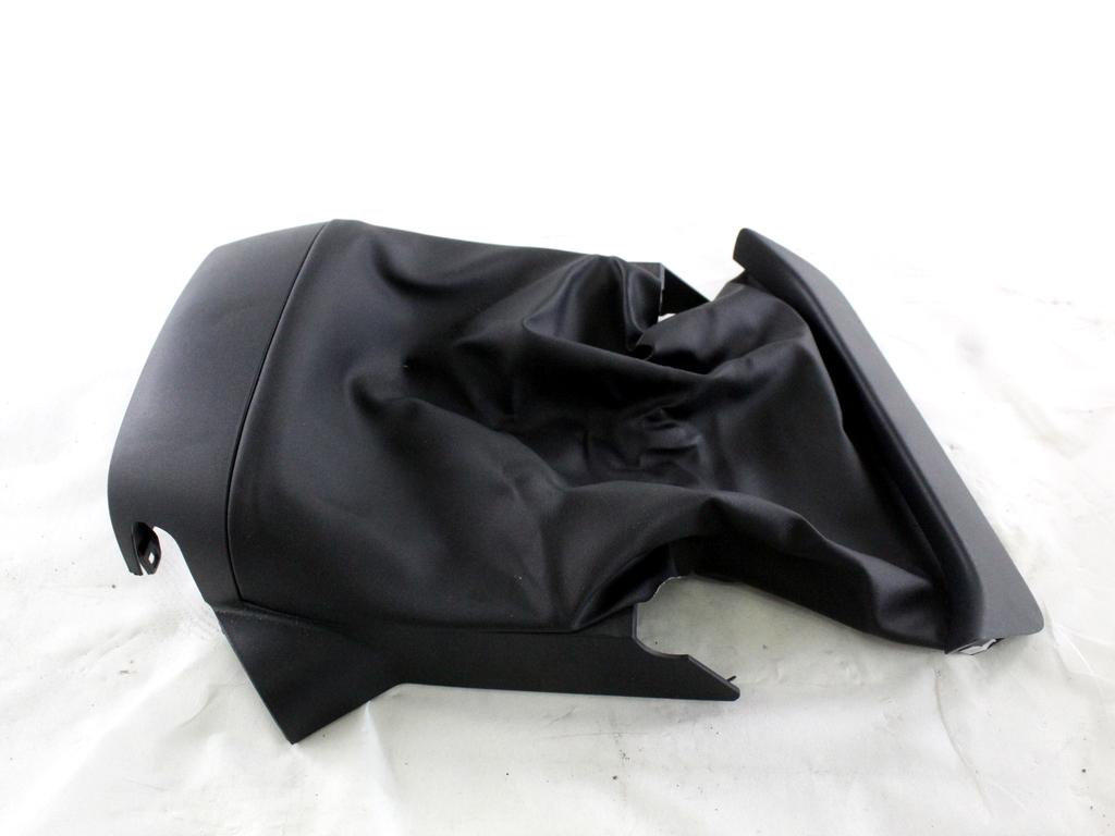 H1BB-3530-AFW RIVESTIMENTO SUPERIORE PIANTONE STERZO FORD FIESTA 1.5 D 63KW 6M 5P (2020) RICAMBIO USATO