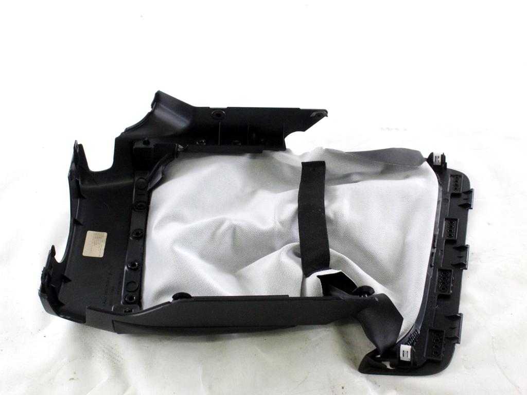 H1BB-3530-AFW RIVESTIMENTO SUPERIORE PIANTONE STERZO FORD FIESTA 1.5 D 63KW 6M 5P (2020) RICAMBIO USATO
