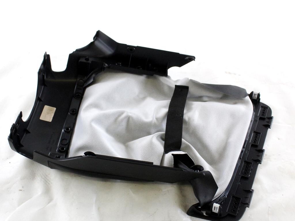H1BB-3530-AFW RIVESTIMENTO SUPERIORE PIANTONE STERZO FORD FIESTA 1.5 D 63KW 6M 5P (2020) RICAMBIO USATO