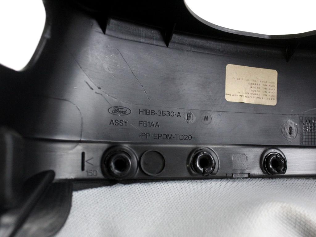 H1BB-3530-AFW RIVESTIMENTO SUPERIORE PIANTONE STERZO FORD FIESTA 1.5 D 63KW 6M 5P (2020) RICAMBIO USATO
