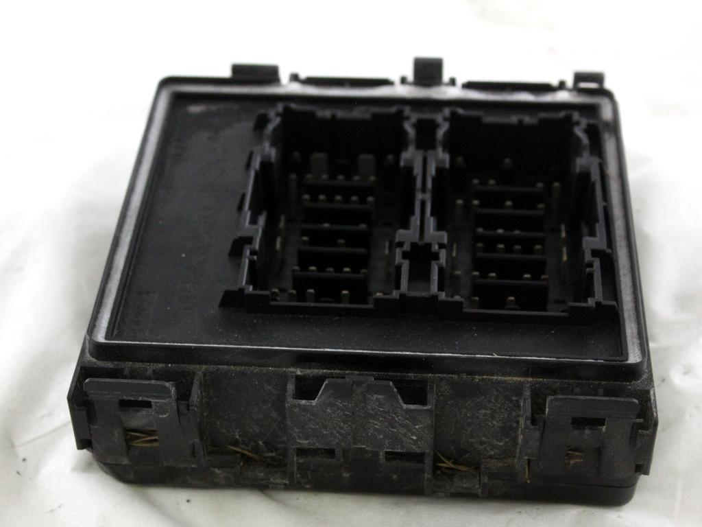L1BT-14D068-FAC CENTRALINA FUSIBILIERA SCATOLA FUSIBILI RELÈ FORD FIESTA 1.5 D 63KW 6M 5P (2020) RICAMBIO USATO