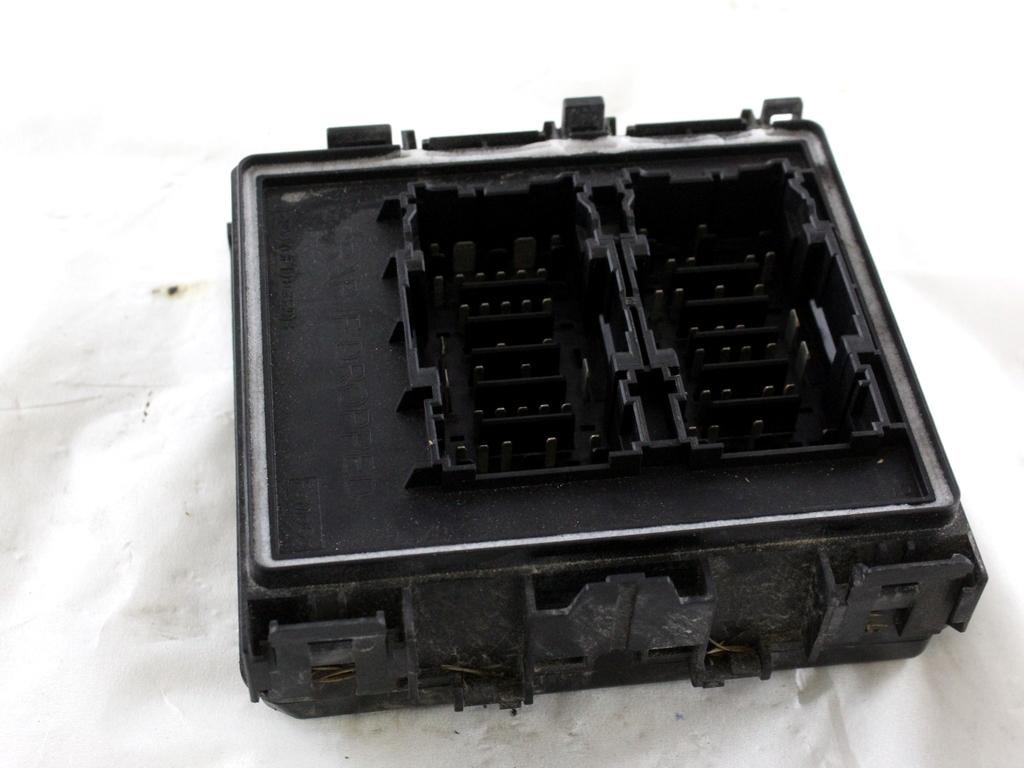 L1BT-14D068-FAC CENTRALINA FUSIBILIERA SCATOLA FUSIBILI RELÈ FORD FIESTA 1.5 D 63KW 6M 5P (2020) RICAMBIO USATO