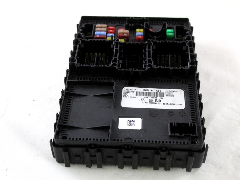 LU5T-15604-EJD CENTRALINA FUSIBILIERA SCATOLA FUSIBILI RELÈ FORD FIESTA 1.5 D 63KW 6M 5P (2020) RICAMBIO USATO