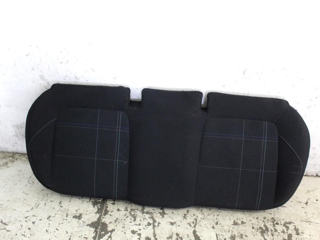 2360066 SEDUTA DIVANO SEDILI POSTERIORI FORD FIESTA 1.5 D 63KW 6M 5P (2020) RICAMBIO USATO