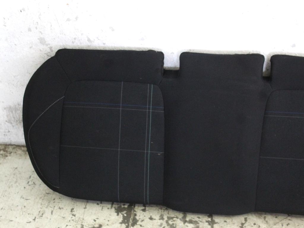 2360066 SEDUTA DIVANO SEDILI POSTERIORI FORD FIESTA 1.5 D 63KW 6M 5P (2020) RICAMBIO USATO
