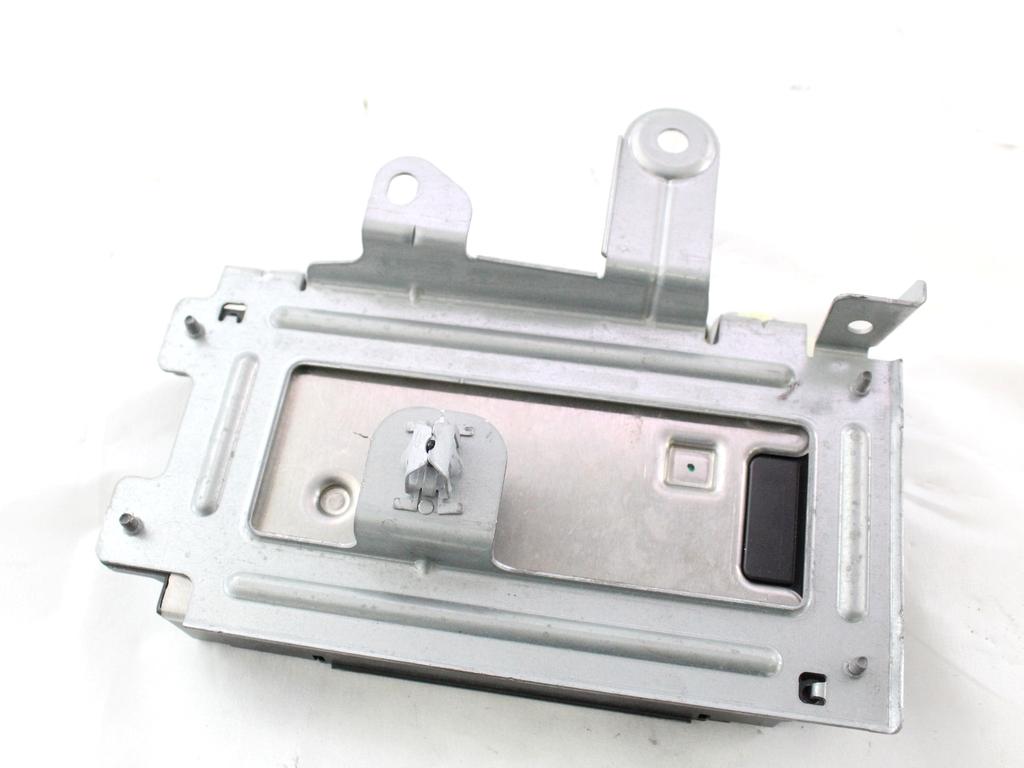 LR3T-14G087-VE CENTRALINA MODULO TELEFONO BLUETOOTH FORD FIESTA 1.5 D 63KW 6M 5P (2020) RICAMBIO USATO