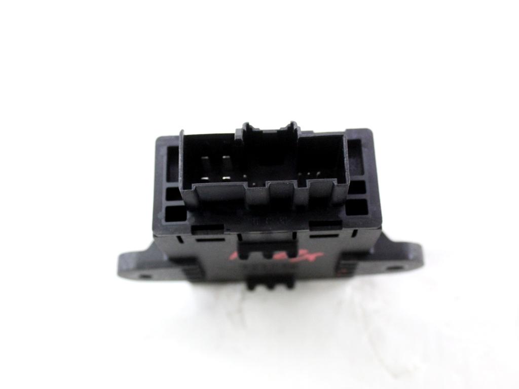 LU5T-14B534-AC CENTRALINA PORTA POSTERIORE FORD FIESTA 1.5 D 63KW 6M 5P (2020) RICAMBIO USATO