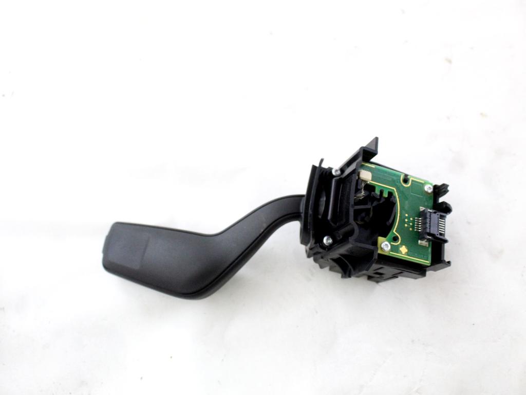 H1BT-13335-BB DEVIOLUCI GRUPPO DI COMANDO LUCI FORD FIESTA 1.5 D 63KW 6M 5P (2020) RICAMBIO USATO