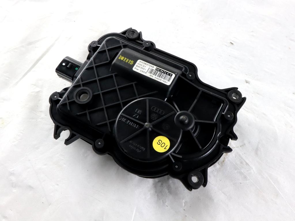 3W3837059 CENTRALINA CHIUSURA CENTRALIZZATA ANTERIORE DESTRA BENTLEY CONTINENTAL GT 4.0 B 388KW AUT 2P (2016) RICAMBIO USATO