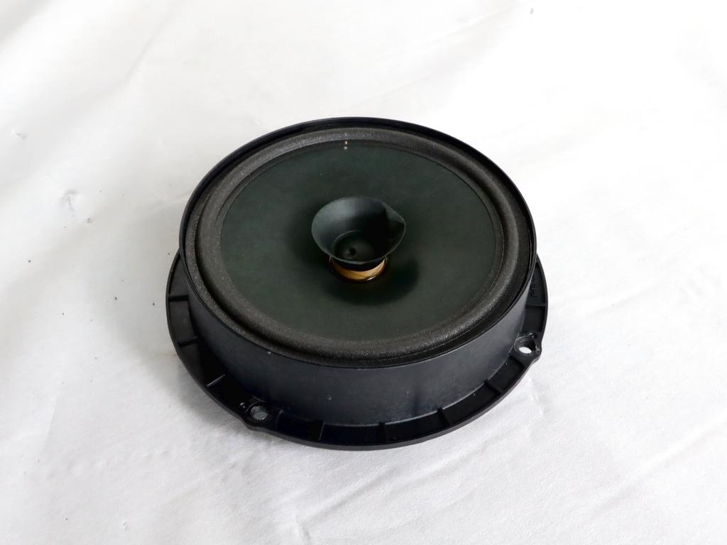 1S0035710B CASSA ALTOPARLANTE PORTA ANTERIORE VOLKSWAGEN UP 1.0 B 44KW 5M 5P (2016) RICAMBIO USATO