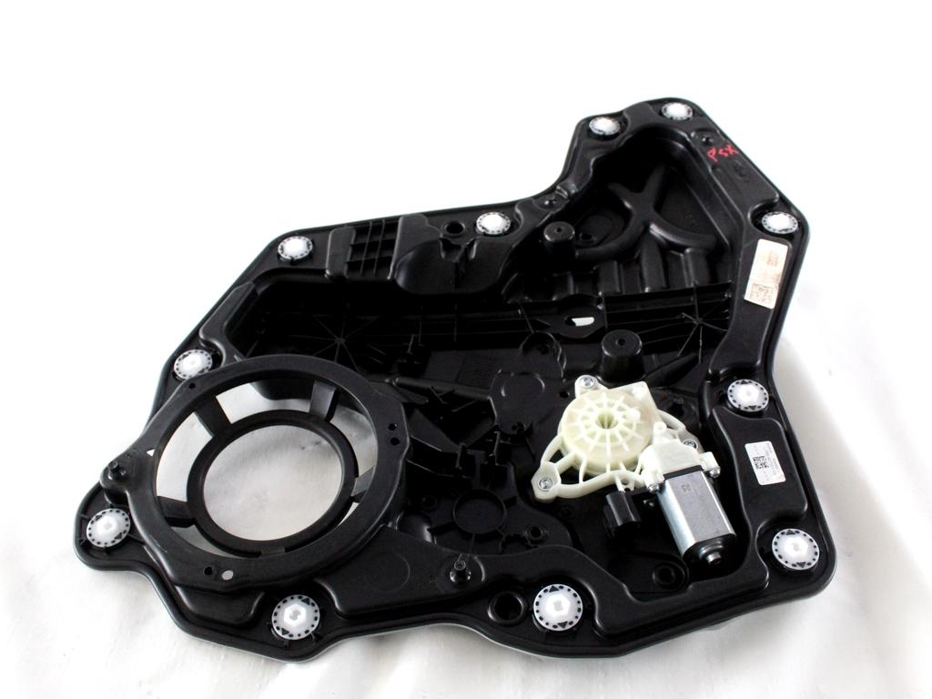 L1BB-A27001-CB MOTORINO MECCANISMO ALZA-VETRO ALZA-CRISTALLO PORTA POSTERIORE SINISTRA FORD FIESTA 1.5 D 63KW 6M 5P (2020) RICAMBIO USATO L1TB-14553-DB