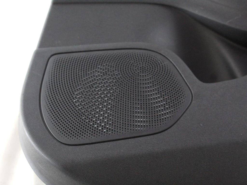 H1BB-A27406-BE3ZHE PANNELLO INTERNO PORTA POSTERIORE DESTRA FORD FIESTA 1.5 D 63KW 6M 5P (2020) RICAMBIO USATO