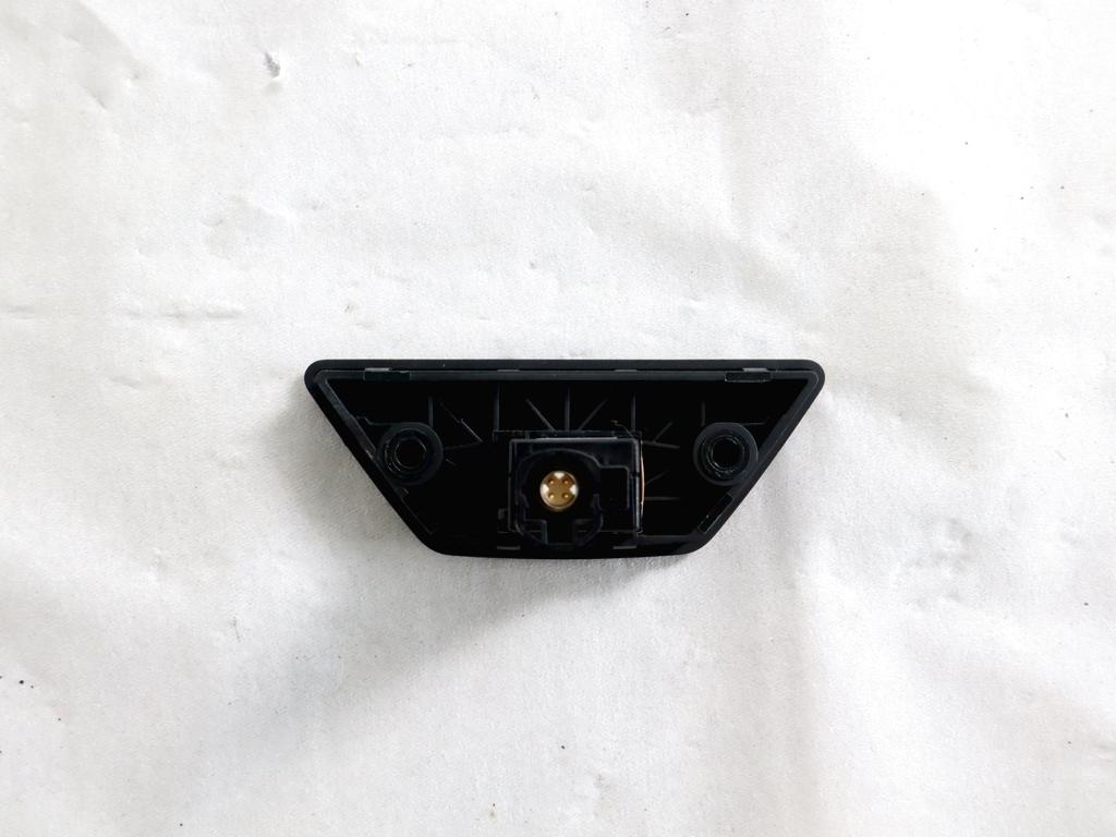 5Q0035726N PORTA INGRESSO USB VOLKSWAGEN UP 1.0 B 44KW 5M 5P (2016) RICAMBIO USATO