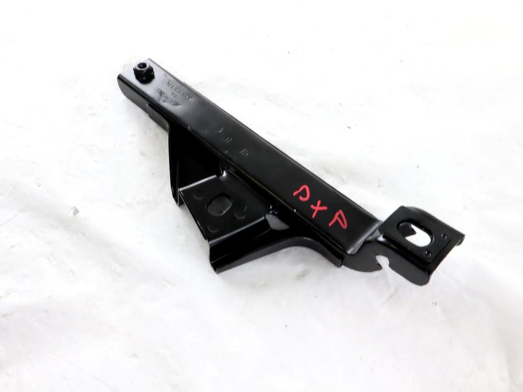 3W3907713K SUPPORTO VETRO FISSO PARAFANGO DESTRO BENTLEY CONTINENTAL GT 4.0 B 388KW AUT 2P (2016) RICAMBIO USATO