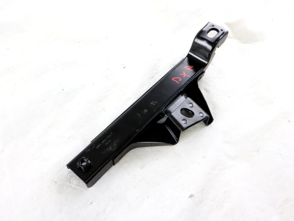 3W3907713K SUPPORTO VETRO FISSO PARAFANGO DESTRO BENTLEY CONTINENTAL GT 4.0 B 388KW AUT 2P (2016) RICAMBIO USATO