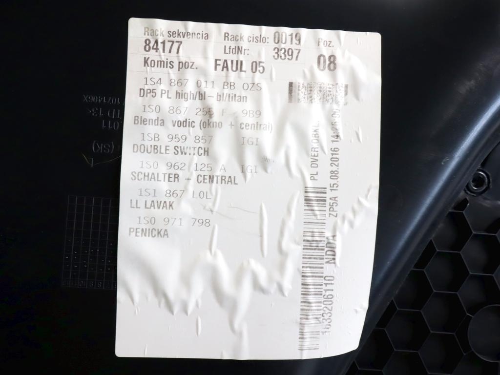 1S4867011 PANNELLO INTERNO PORTA ANTERIORE SINISTRA VOLKSWAGEN UP 1.0 B 44KW 5M 5P (2016) RICAMBIO USATO