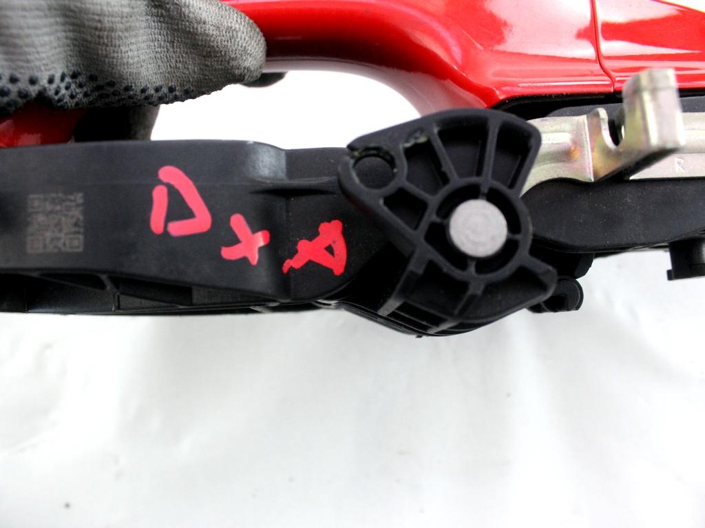 2126416 MANIGLIA ESTERNA PORTA ANTERIORE DESTRA FORD FIESTA 1.5 D 63KW 6M 5P (2020) RICAMBIO USATO