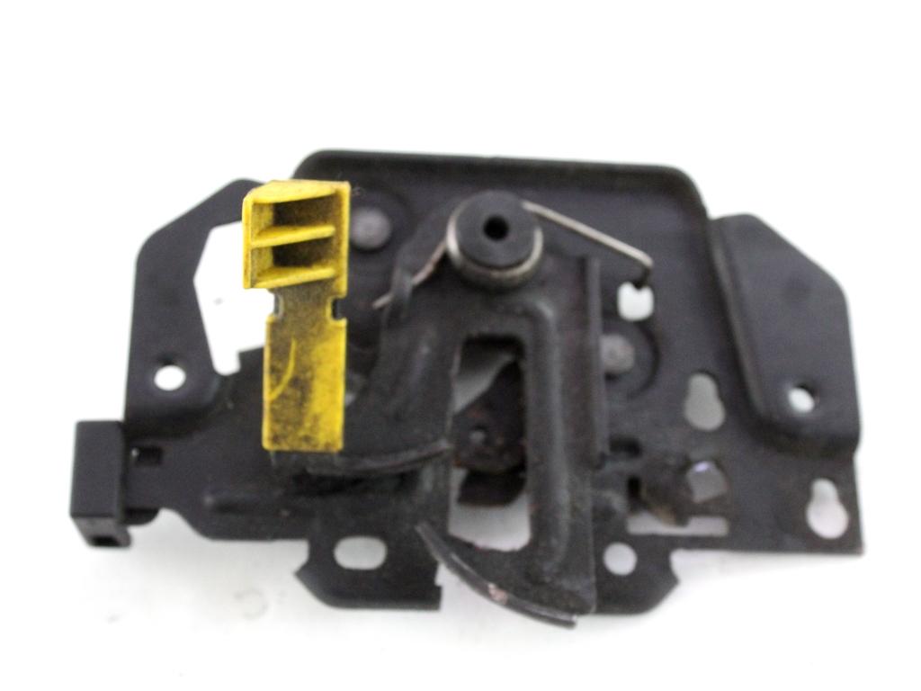 2372320 CHIUSURA SERRATURA COFANO ANTERIORE FORD FIESTA 1.5 D 63KW 6M 5P (2020) RICAMBIO USATO