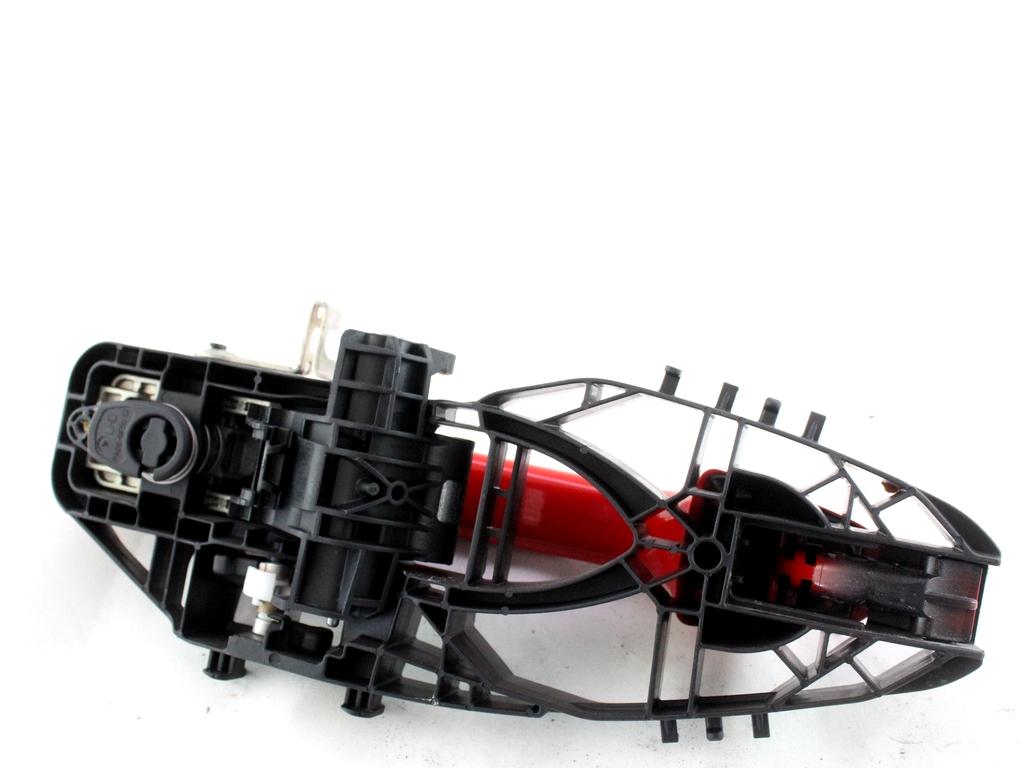 2238861 MANIGLIA ESTERNA PORTA ANTERIORE SINISTRA FORD FIESTA 1.5 D 63KW 6M 5P (2020) RICAMBIO USATO