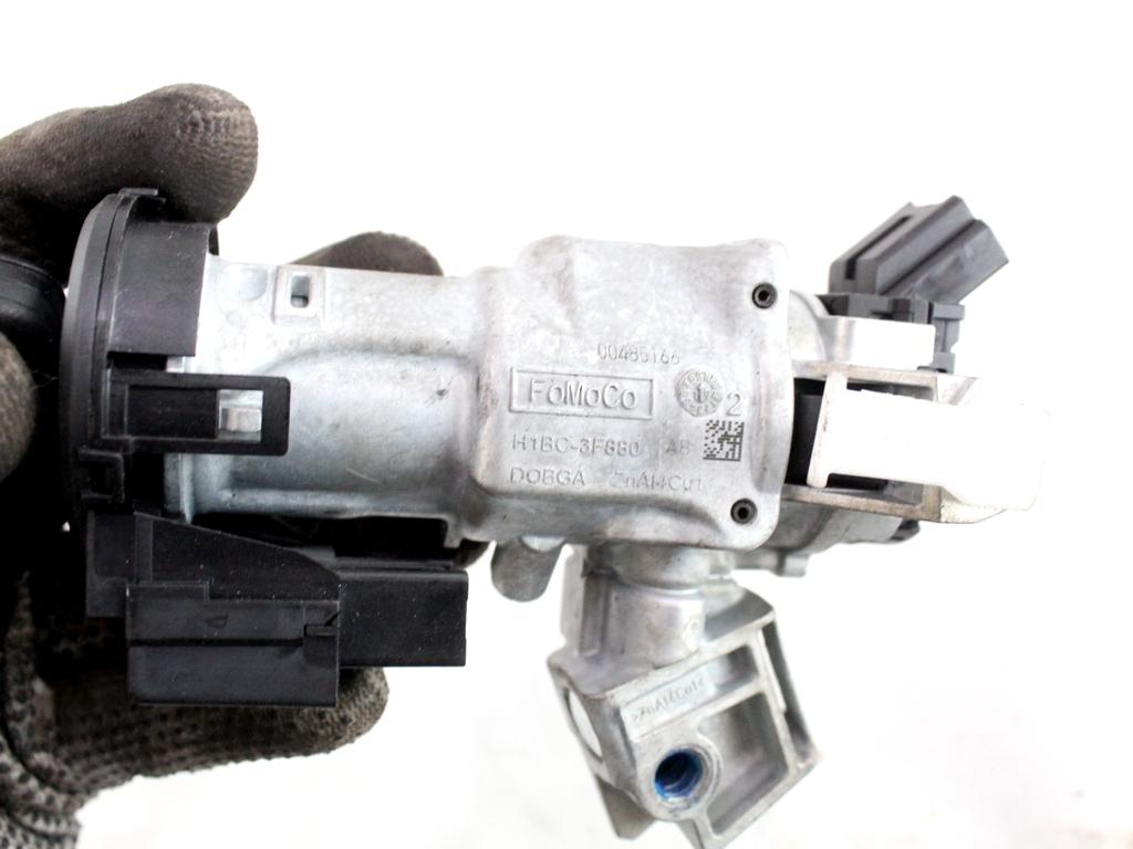 H1BC-3F880-AB KIT BLOCCHETTO ACCENSIONE CON DOPPIA CHIAVE FORD FIESTA 1.5 D 63KW 6M 5P (2020) RICAMBIO USATO H1BT-15607-AB