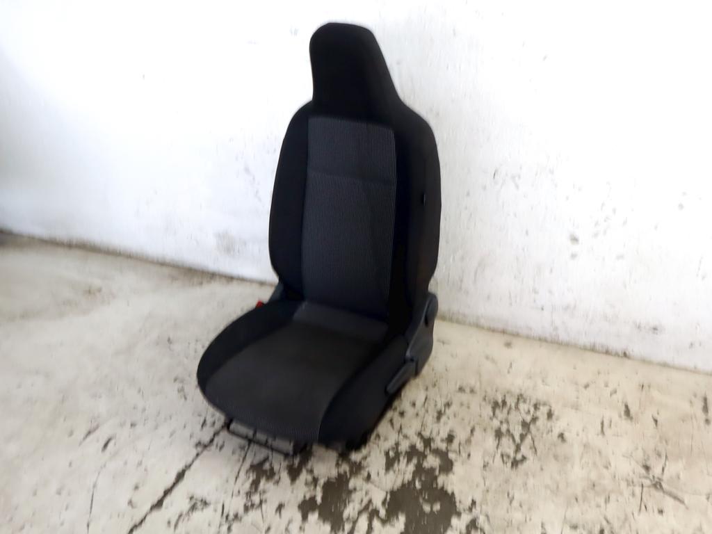 1S0881045N SEDILE ANTERIORE SINISTRO GUIDATORE VOLKSWAGEN UP 1.0 B 44KW 5M 5P (2016) RICAMBIO USATO