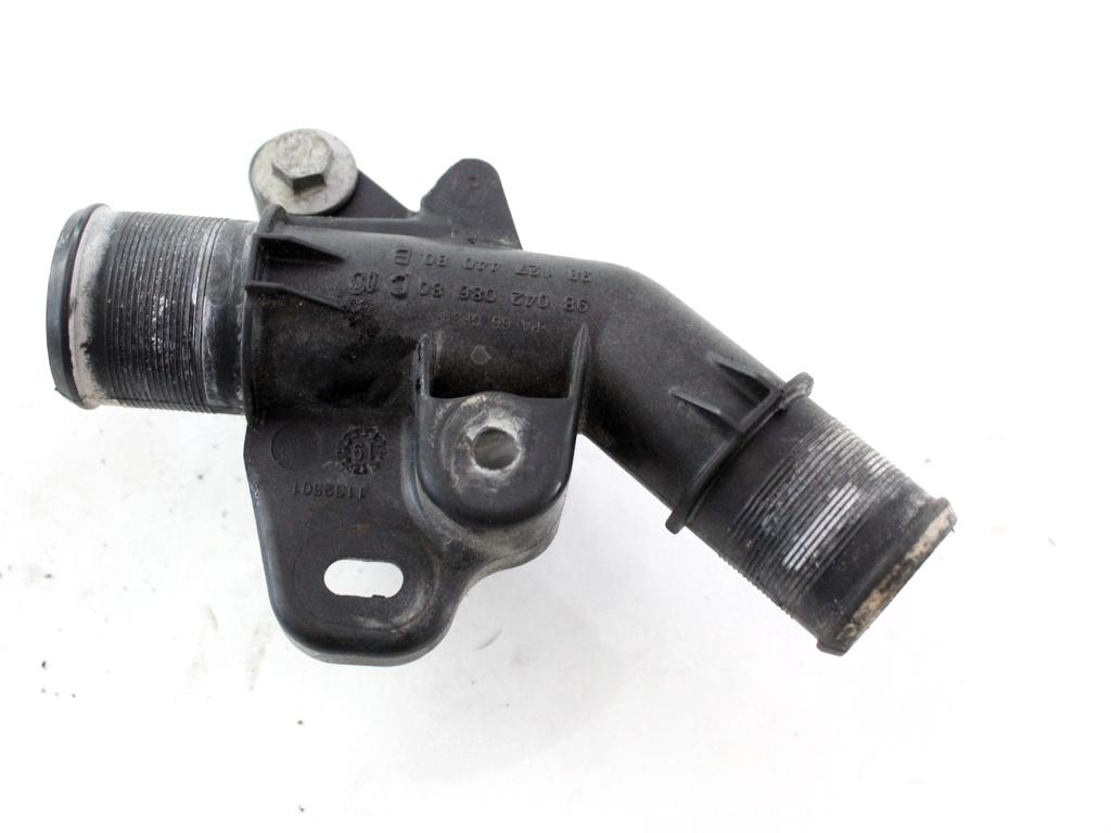 9804208680 MANICOTTO TUBO ACQUA LIQUIDO RAFFREDDAMENTO FORD FIESTA 1.5 D 63KW 6M 5P (2020) RICAMBIO USATO