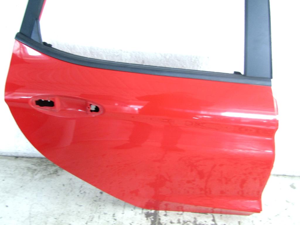 2086309 PORTA POSTERIORE DESTRA FORD FIESTA 1.5 D 63KW 6M 5P (2020) RICAMBIO USATO