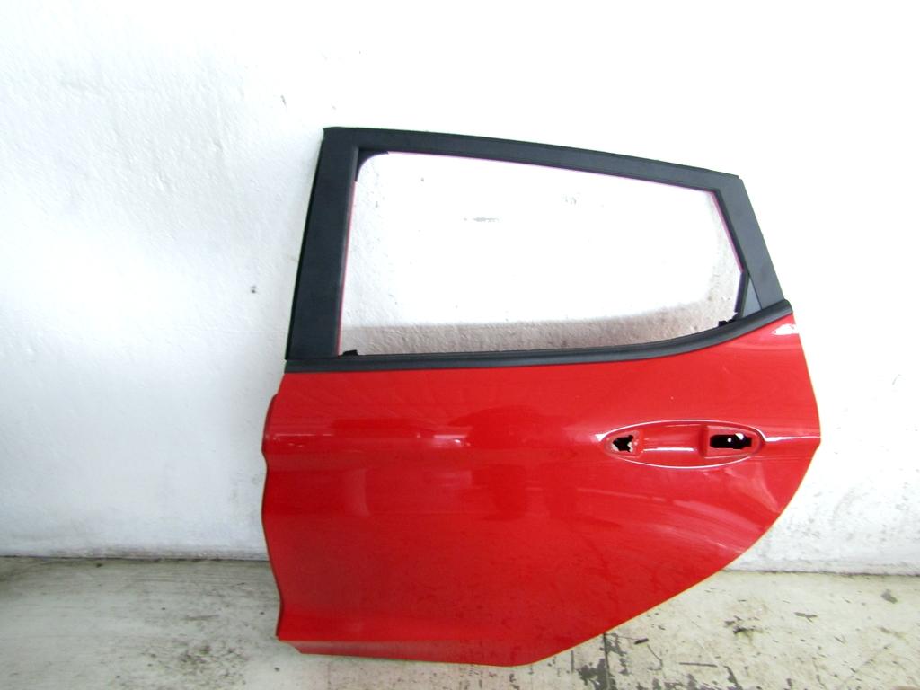 2085210 PORTA POSTERIORE SINISTRA FORD FIESTA 1.5 D 63KW 6M 5P (2020) RICAMBIO USATO